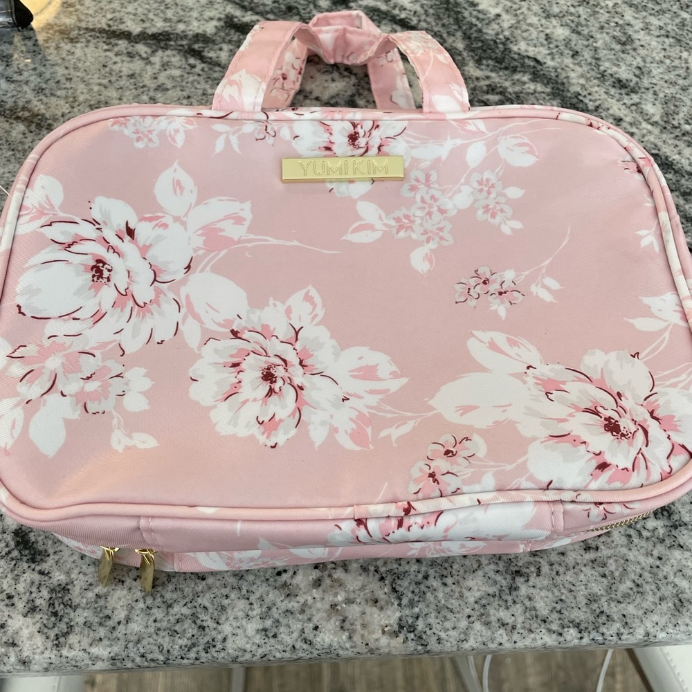 Yumi Kim makeup/travel case